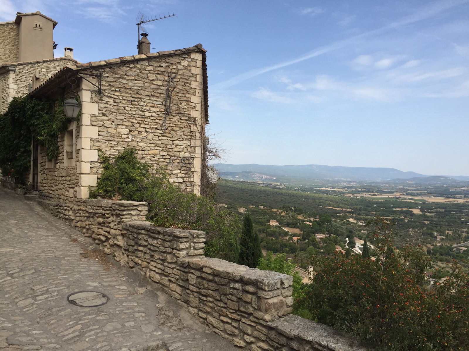 รูปถ่าย ฝรั่งเศส(France) กอร์ด(Gordes) 2017-08 24