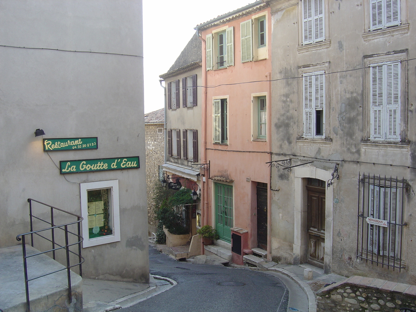 รูปถ่าย ฝรั่งเศส(France) โอต์-เดอ-คาญ(Les Hauts de Cagnes) 2006-01 28