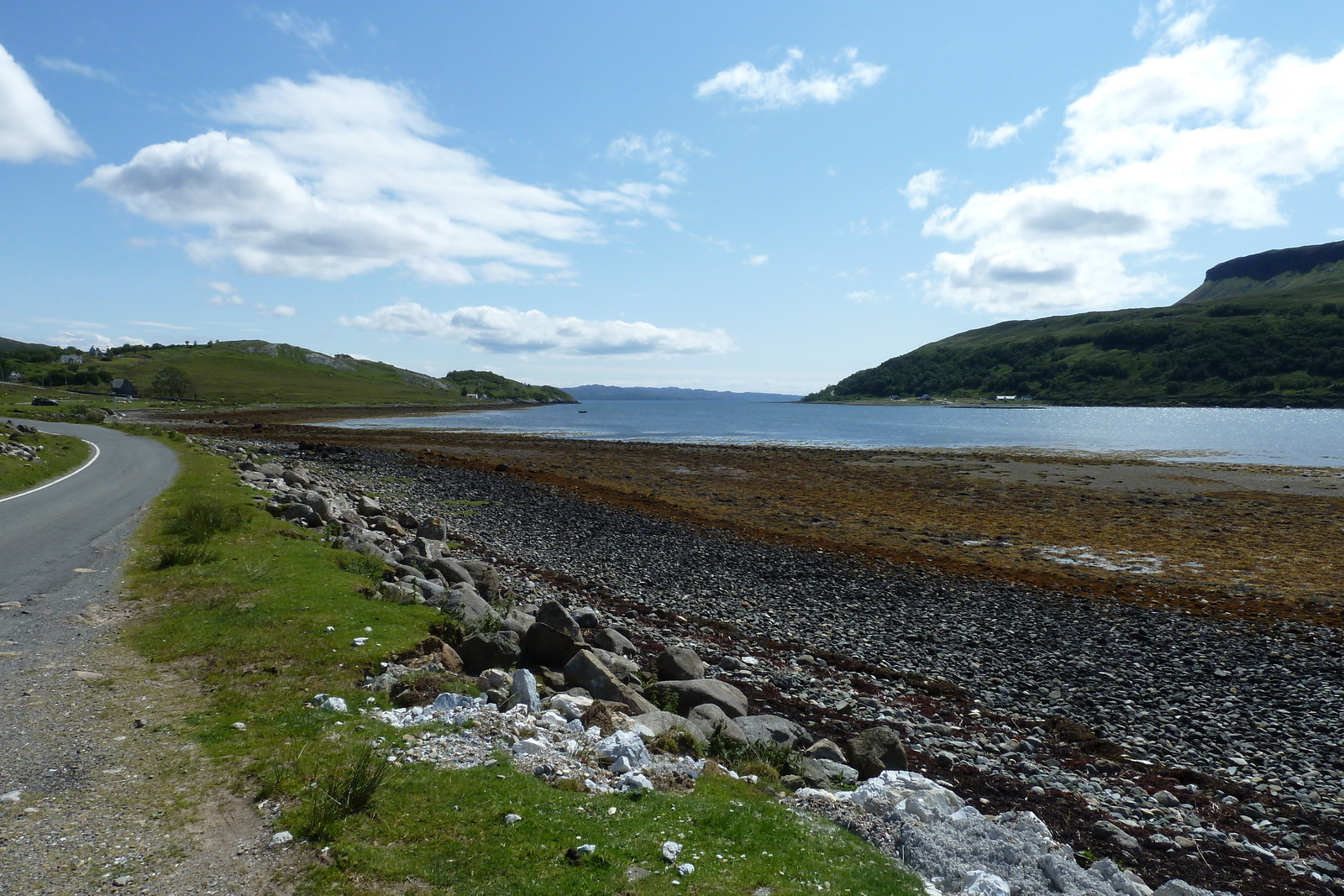 รูปถ่าย อังกฤษ(United Kingdom) เกาะสกาย(Skye) เทือกเขาคูลิน(The Cuillin) 2011-07 10