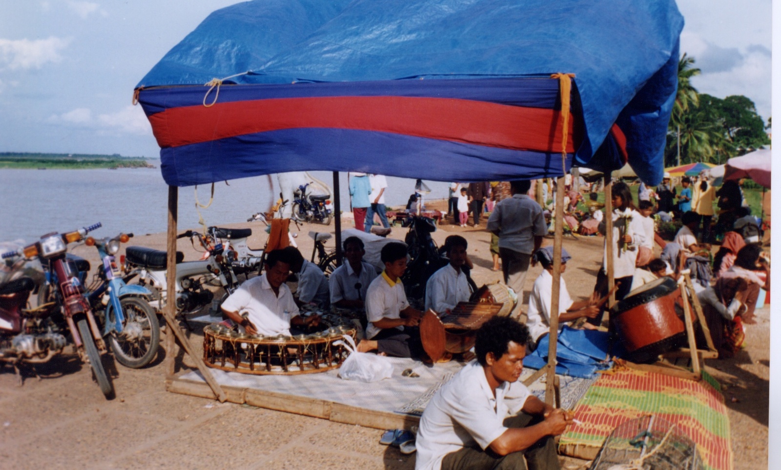 รูปถ่าย กัมพูชา(Cambodia) พนมเปญ(Phnom Penh) 1996-06 11