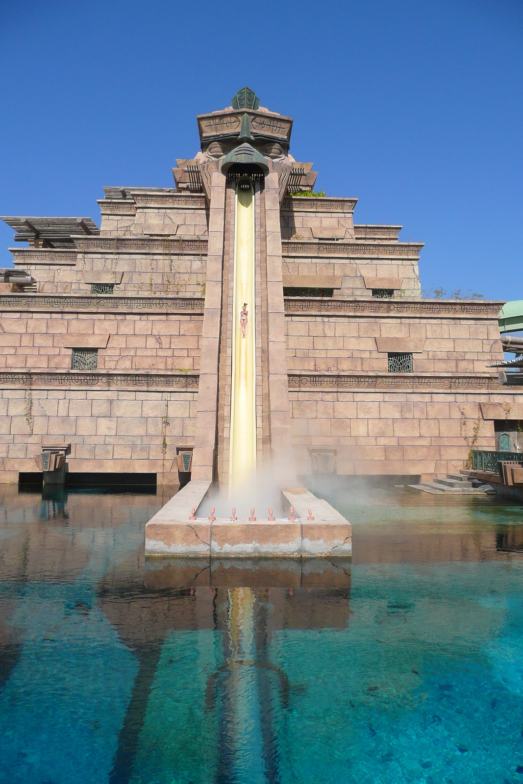 รูปถ่าย สหรัฐอาหรับเอมิเรตส์(United Arab Emirates) ดูไบ(Dubai) สวนน้ำอควาเวนเจอร์ ดูไบ(Dubai Aquaventure) 2009-01 24
