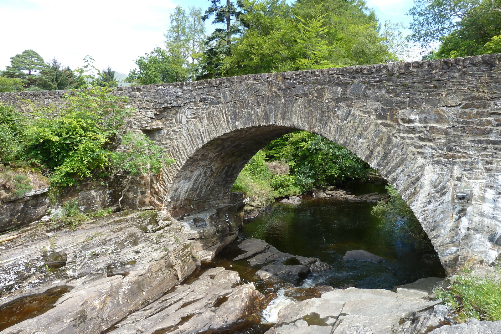 รูปถ่าย อังกฤษ(United Kingdom) ทรอสซักส์(The Trossachs) 2011-07 95