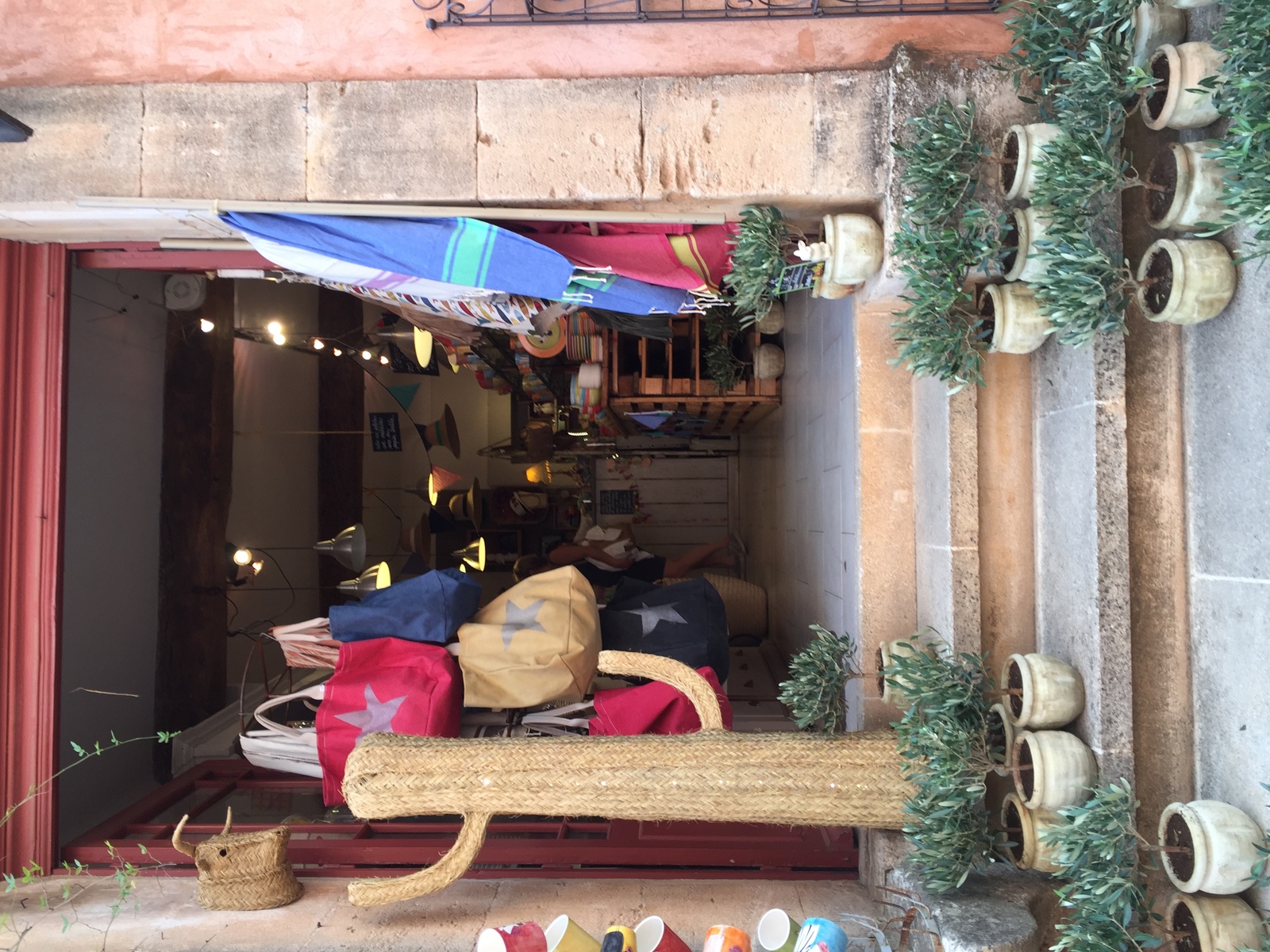 รูปถ่าย ฝรั่งเศส(France) รูซียง(Roussillon) 2017-08 11
