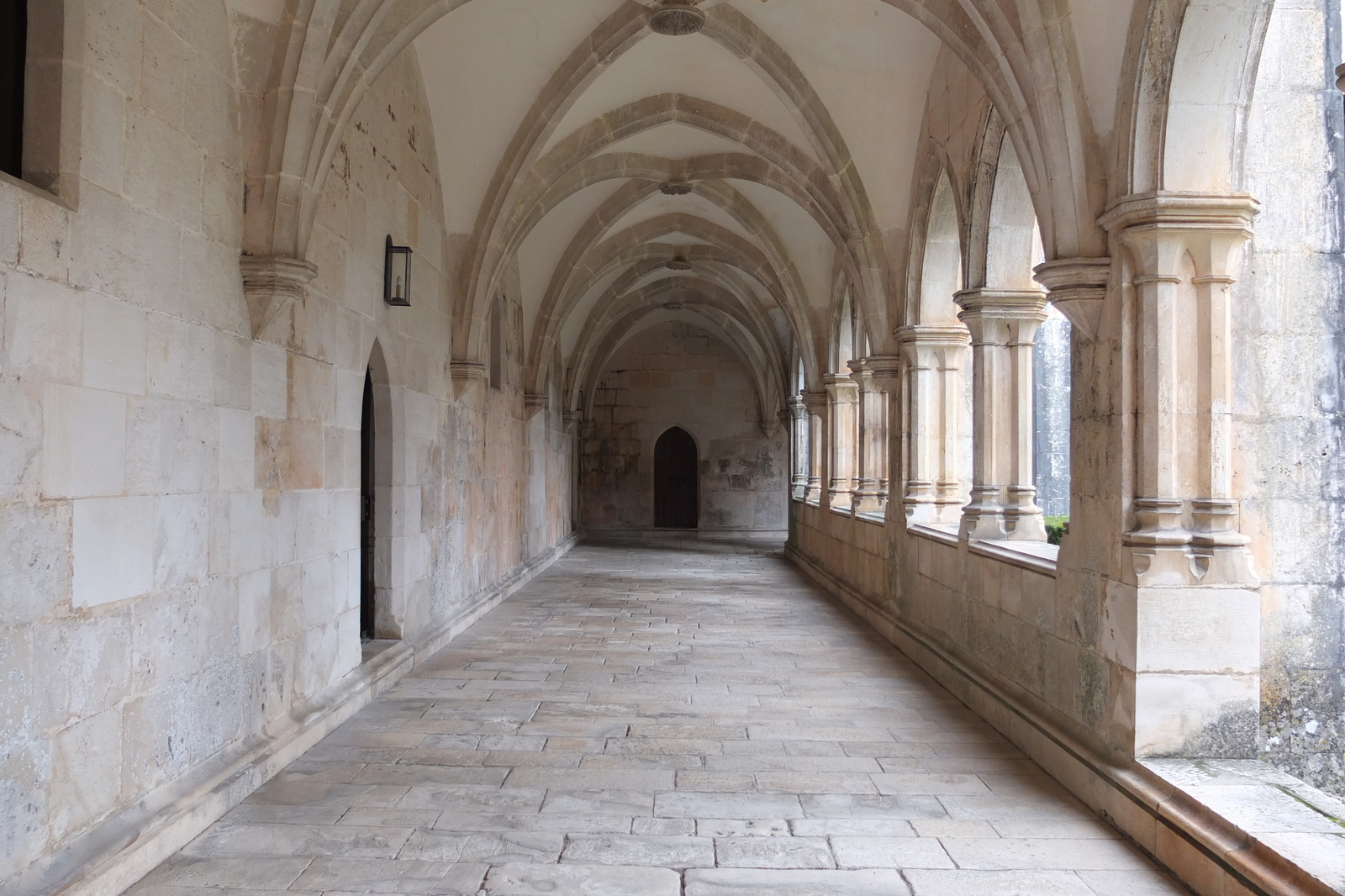 รูปถ่าย โปรตุเกส(Portugal) บาตาลยา(Batalha) 2013-01 0