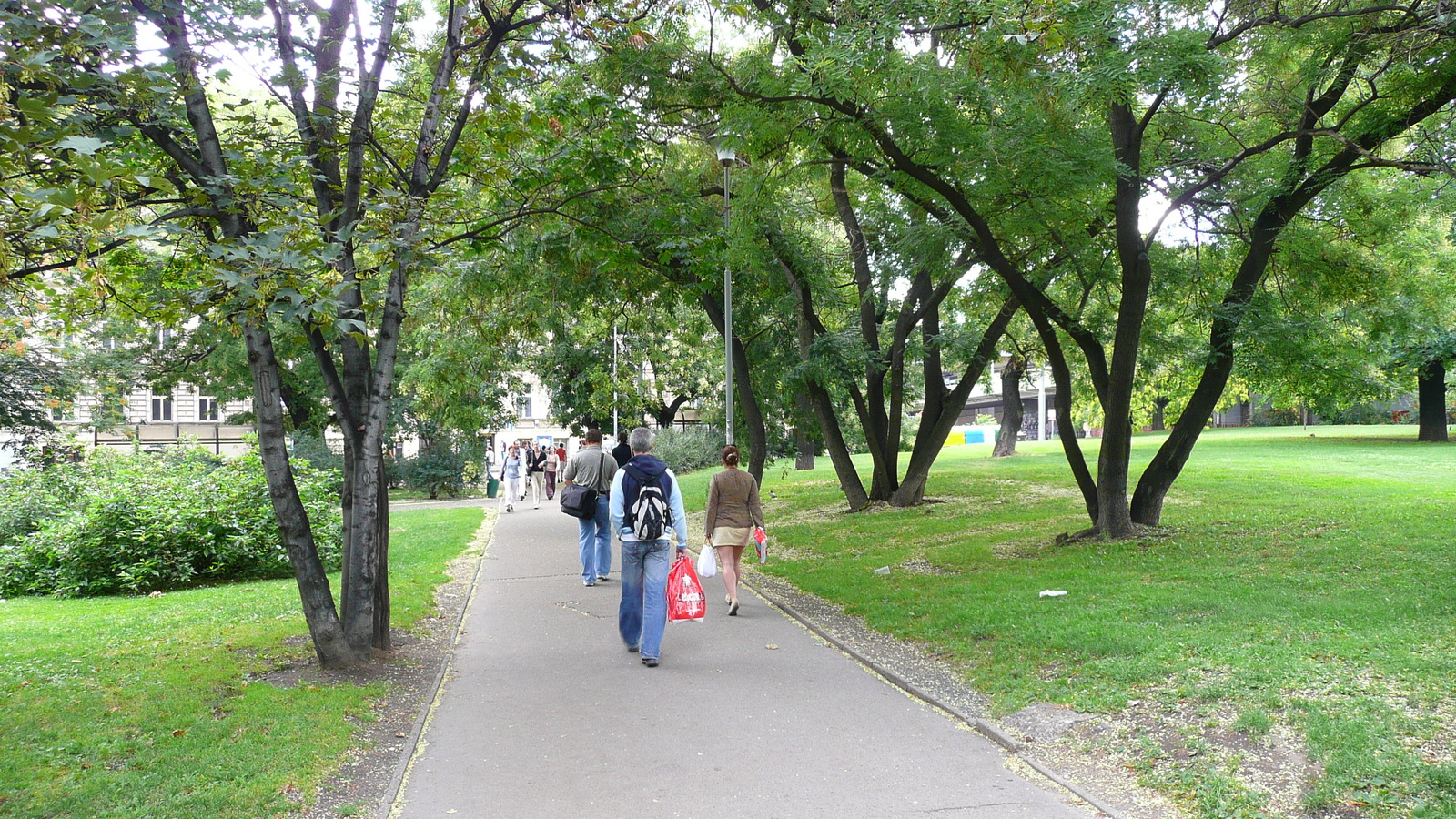 รูปถ่าย สาธารณรัฐเช็ก(Czech Republic) ปราก(Prague) ออปเลตาโลวา(Opletalova) 2007-07 32