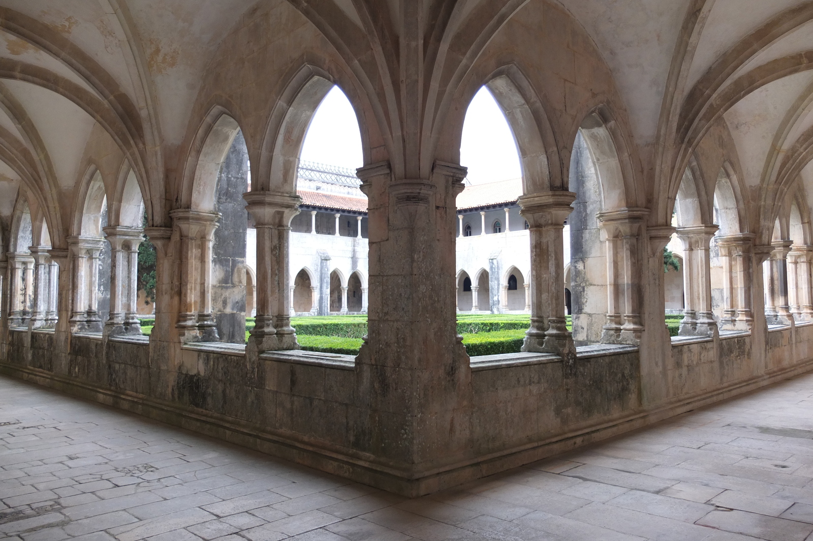 รูปถ่าย โปรตุเกส(Portugal) บาตาลยา(Batalha) 2013-01 123