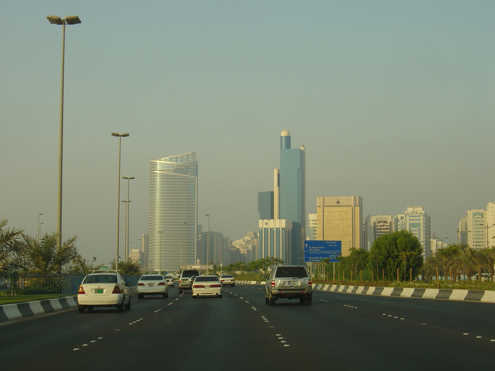 รูปถ่าย สหรัฐอาหรับเอมิเรตส์(United Arab Emirates) อาบูดาบี(Abu Dhabi) 2005-09 68