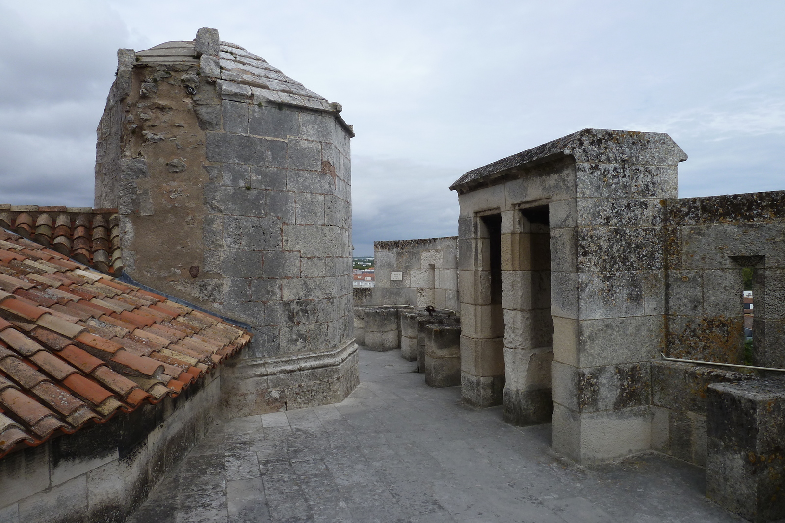 รูปถ่าย ฝรั่งเศส(France) ลาโรแชล(La Rochelle) หอคอยเซนต์นิโคลัส(St. Nicolas Tower) 2010-08 4
