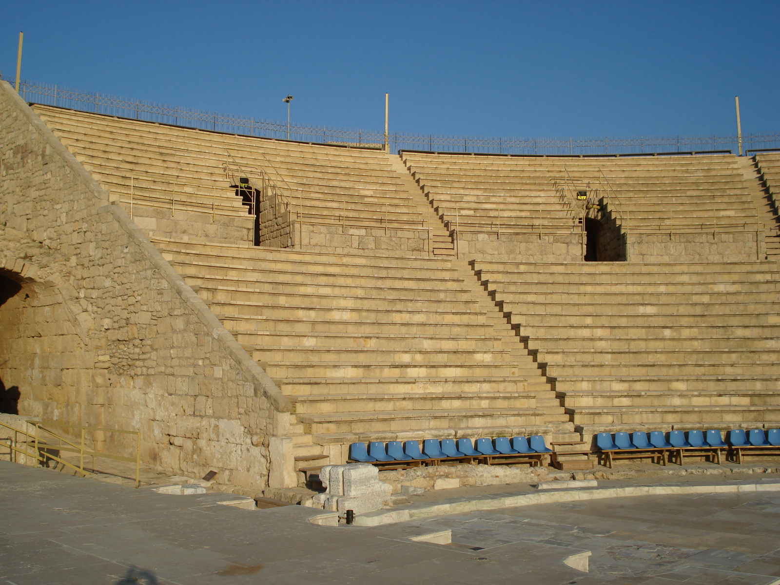 รูปถ่าย อิสราเอล(Israel) ซีซาร์เรีย(Caesarea) 2006-12 70