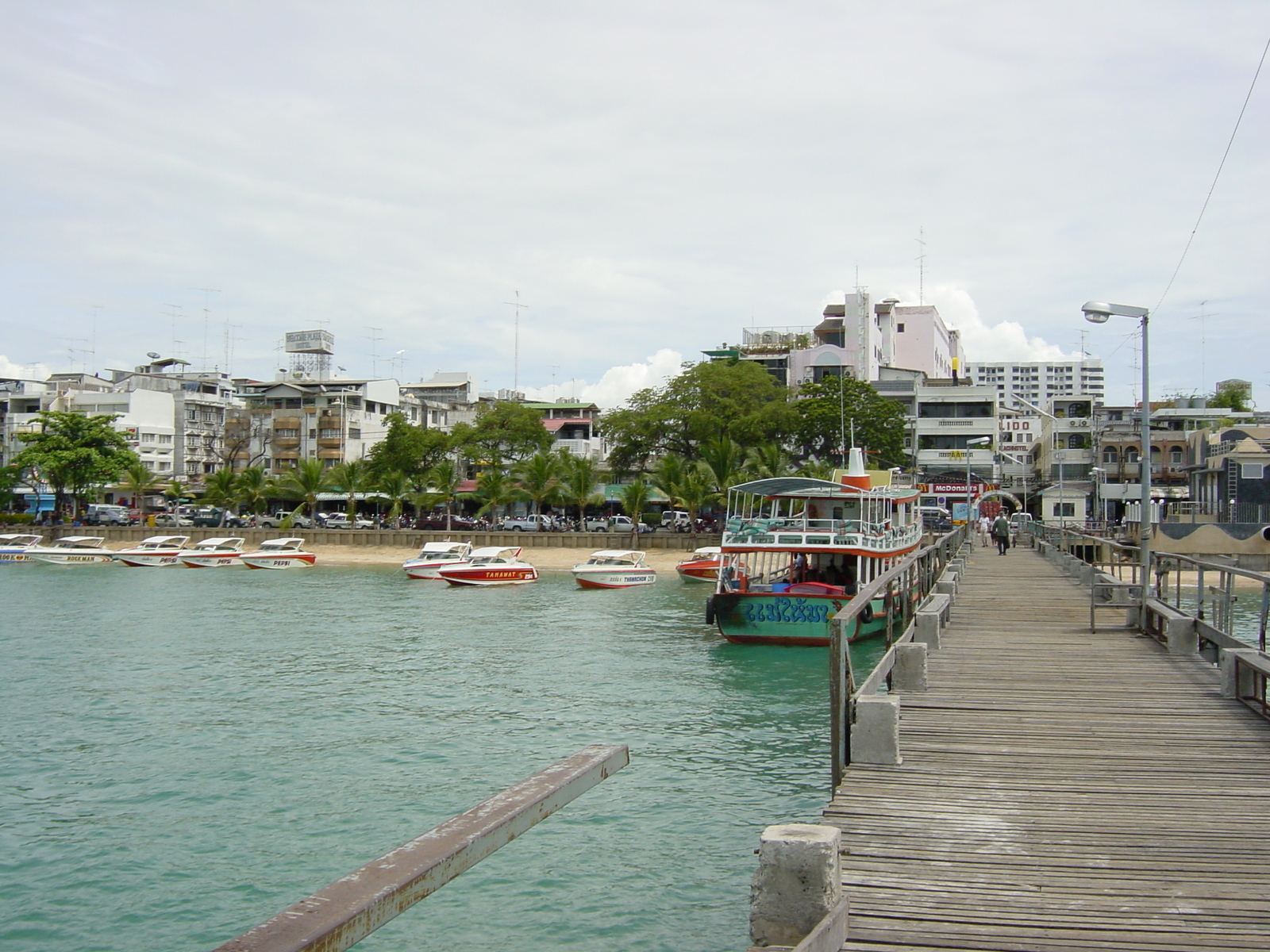 รูปถ่าย ไทย(Thailand) พัทยา(Pattaya) 2001-09 48