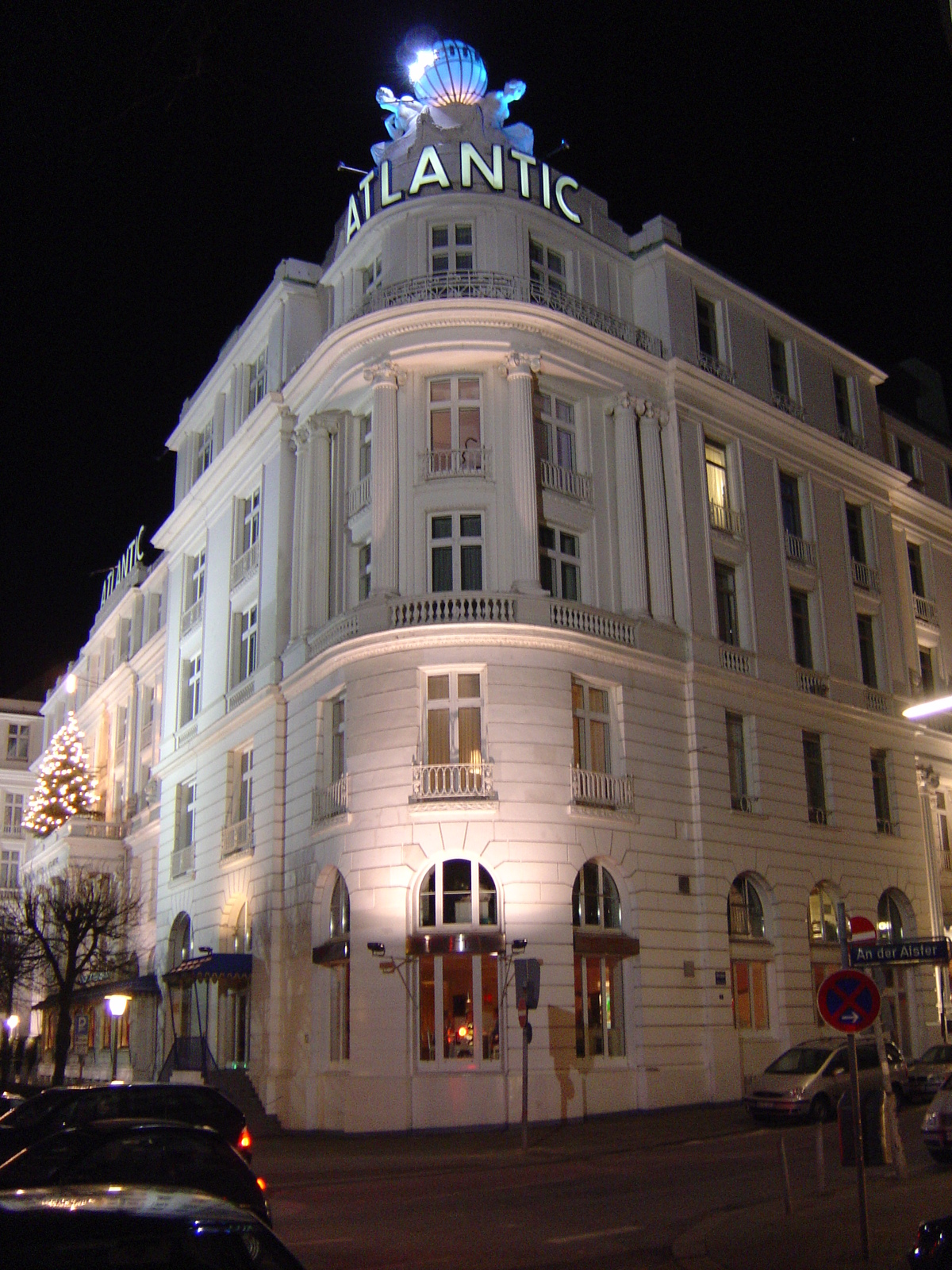 รูปถ่าย เยอรมนี(Germany) ฮัมเบิร์ก(Hamburg) โรงแรมเคมพินสกี้ แอตแลนติก(Kempinski Hotel Atlantic) 2004-12 2