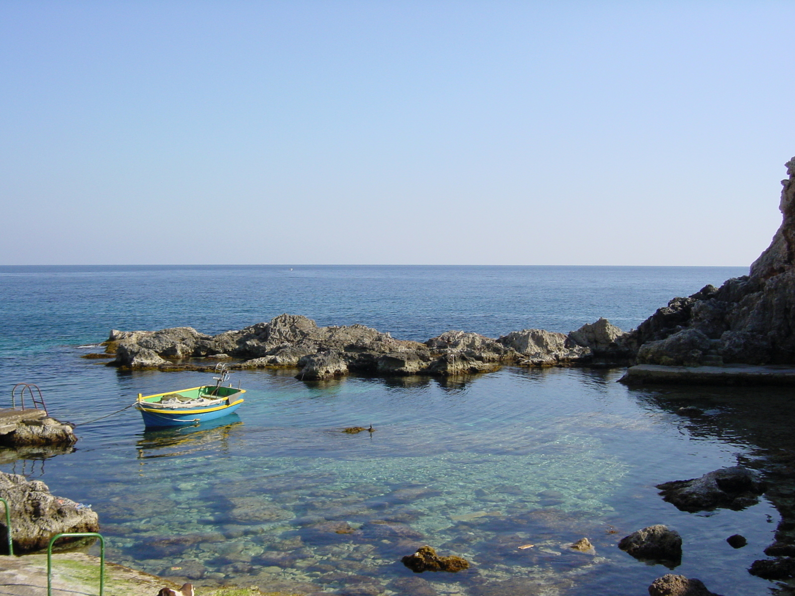 รูปถ่าย มอลตา(Malta) ถ้ำสีน้ำเงินแห่งซูร์รีก(Zurrieq Blue grotto) 2003-03 5