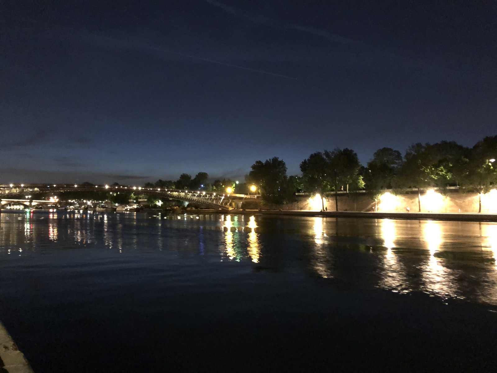 รูปถ่าย ฝรั่งเศส(France) ปารีส(Paris) แม่น้ำแซน(Seine river) 2020-06 0