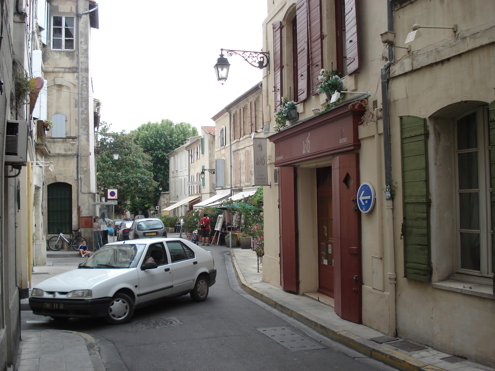 รูปถ่าย ฝรั่งเศส(France) อาร์เลอ(Arles) 2006-06 32