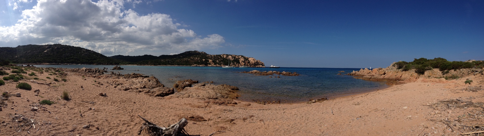 รูปถ่าย อิตาลี(Italy) ซาร์ดิเนีย(Sardinia) กอสตาสเมรัลดา(Costa Smeralda) 2015-06 68
