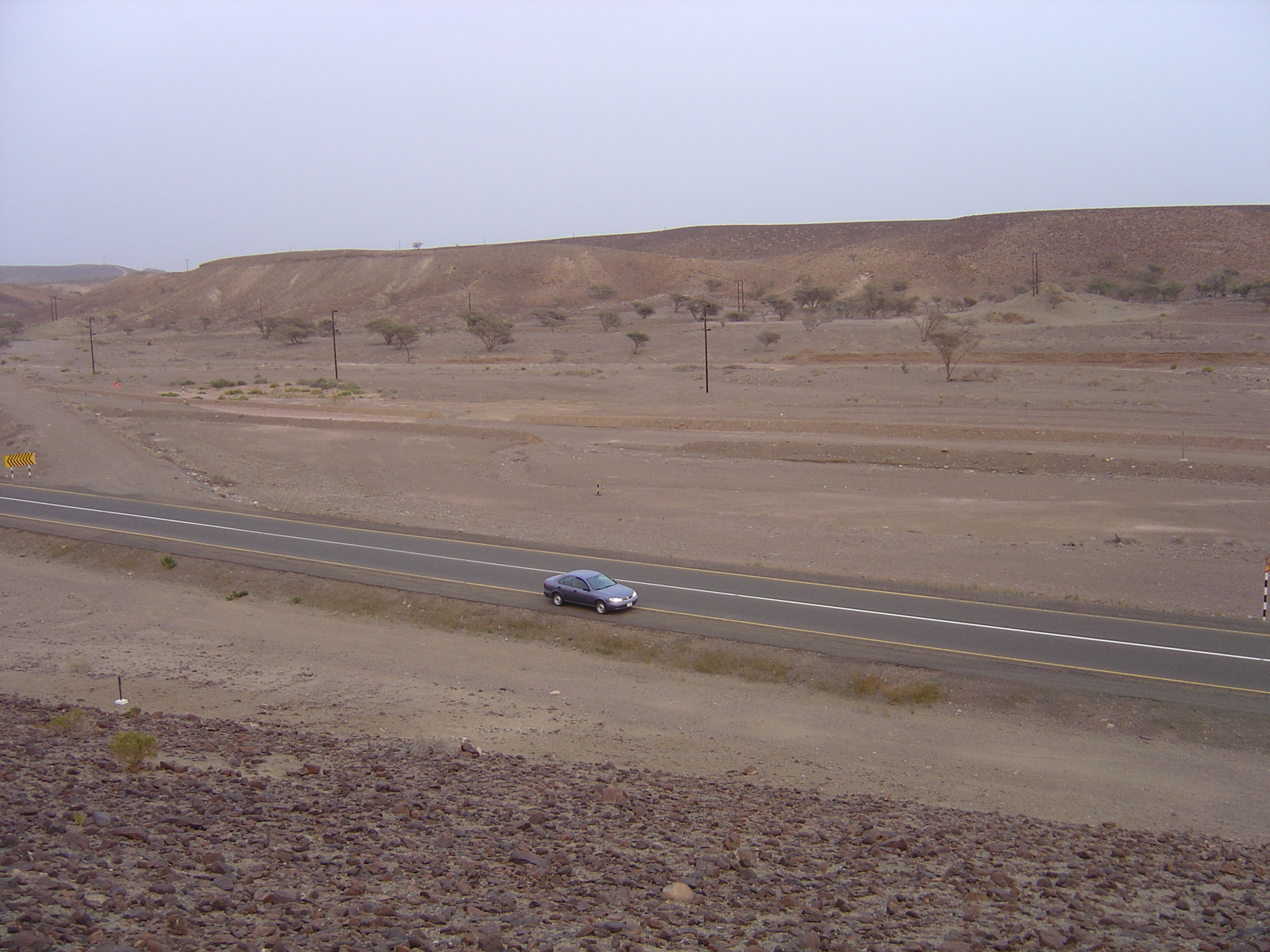 รูปถ่าย โอมาน(Oman) จากบูไรมิไปถนนโซฮาร์(Buraimi to Sohar road) 2005-03 34