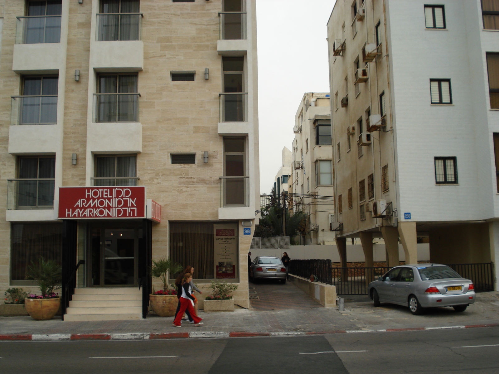 รูปถ่าย อิสราเอล(Israel) เทลอาวีฟ(Tel Aviv) ชายหาดเทลอาวีฟ(Tel Aviv Sea Shore) 2006-12 138