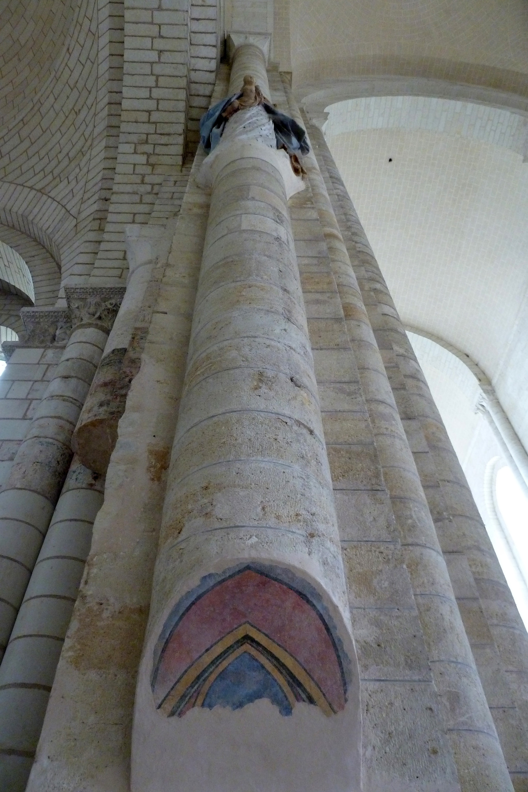 รูปถ่าย ฝรั่งเศส(France) ฟงเตอโวร์(Fontevraud) 2011-05 246