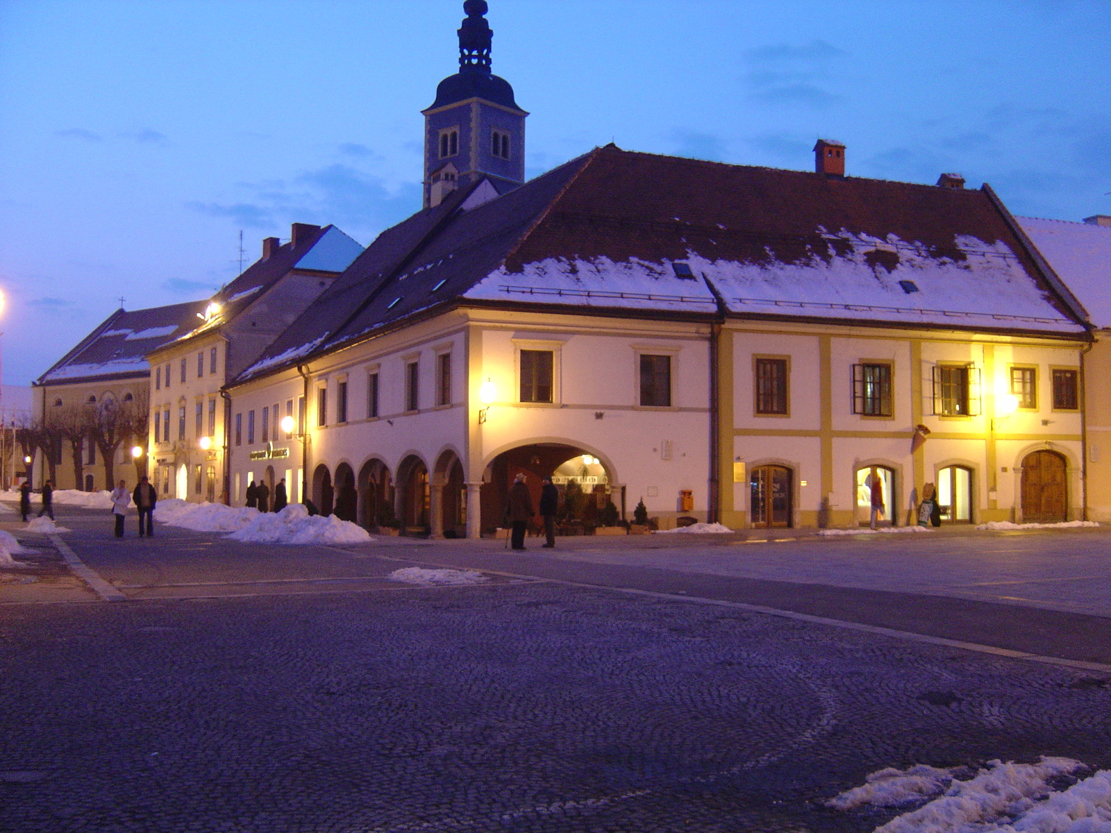รูปถ่าย โครเอเชีย(Croatia) วาราซดิน(Varazdin) 2005-03 6