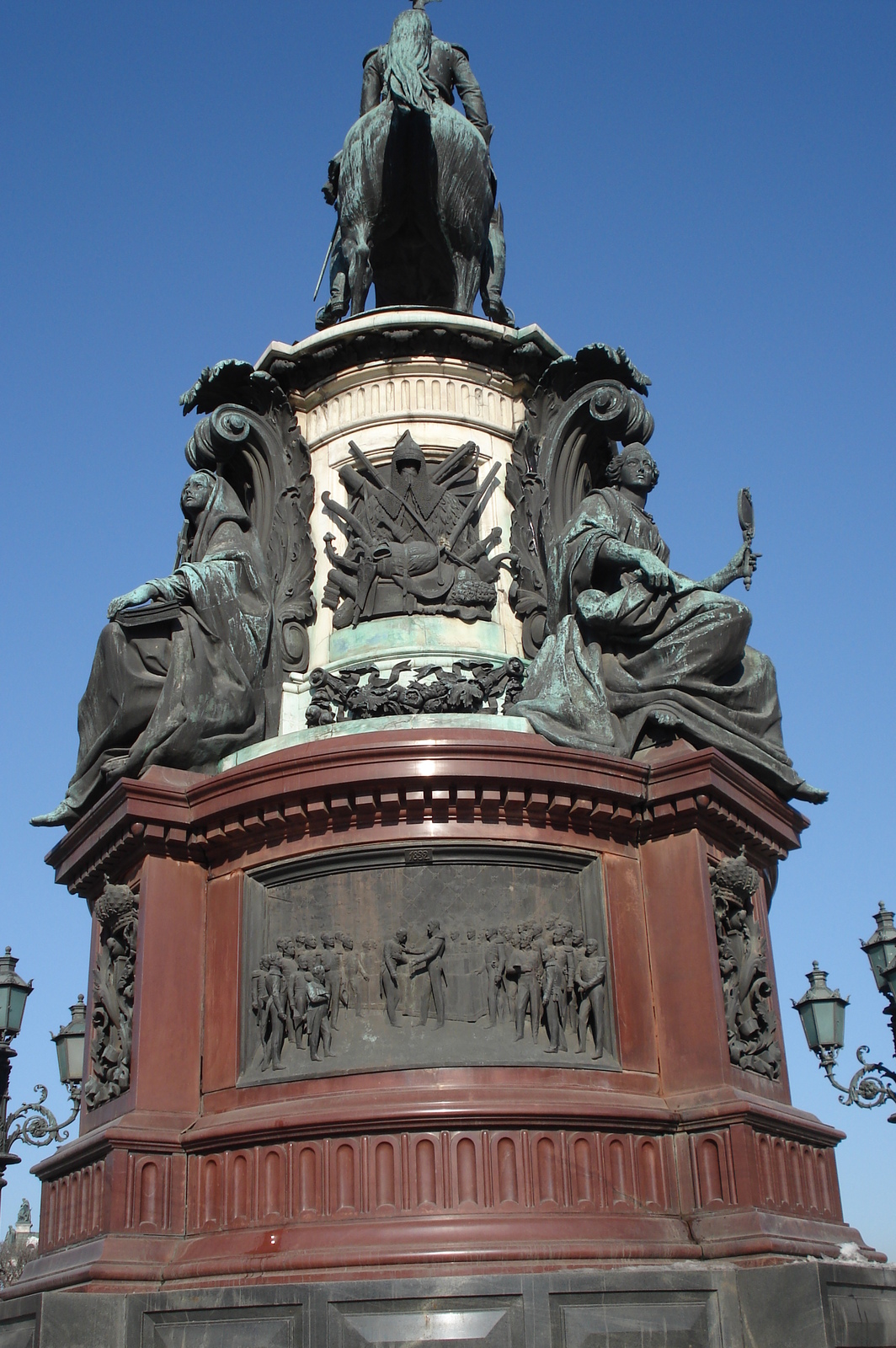 รูปถ่าย รัสเซีย(Russia) เซนต์ปีเตอร์สเบิร์ก(St Petersburg) จัตุรัสเซนต์ไอแซก(St Isaac's Square) 2006-03 20