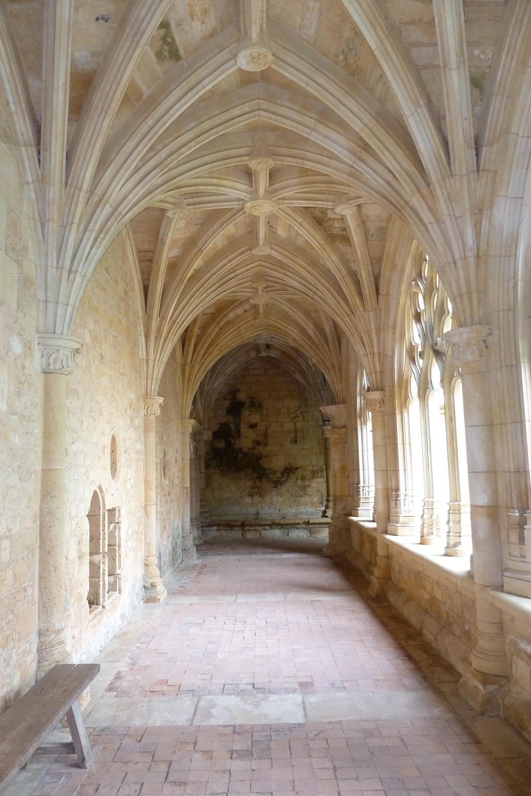 รูปถ่าย ฝรั่งเศส(France) กาดูแอ็ง(Cadouin) 2010-08 96