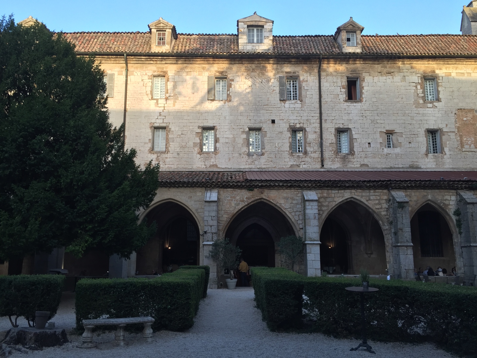 รูปถ่าย ฝรั่งเศส(France) แซ็งมักซีแม็ง-ลา-แซ็นต์-โบม(Saint Maximin la Sainte Baume) โรงแรมเลอกูว็องรัวยาล แซ็งมักซีแม็ง(Le Couvent Royal Saint Maximin Hotel) 2017-08 58