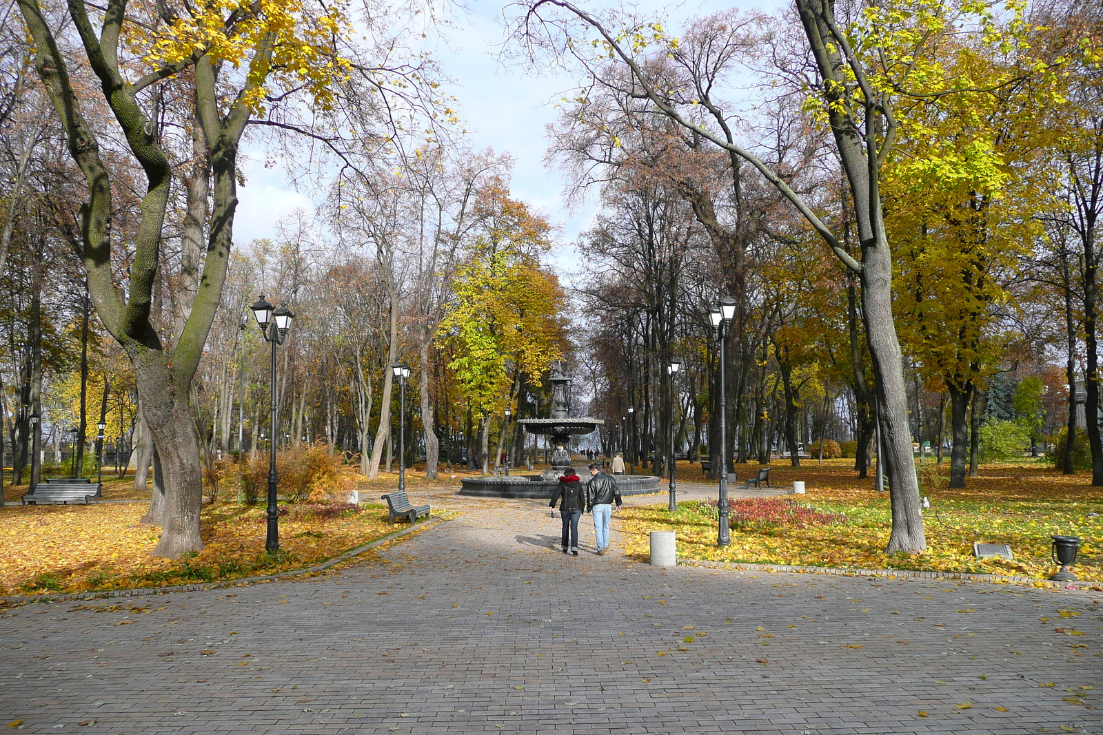 รูปถ่าย ยูเครน(Ukraine) เคียฟ(Kiev) มารีอินสกี้(Mariinsky) 2007-11 19