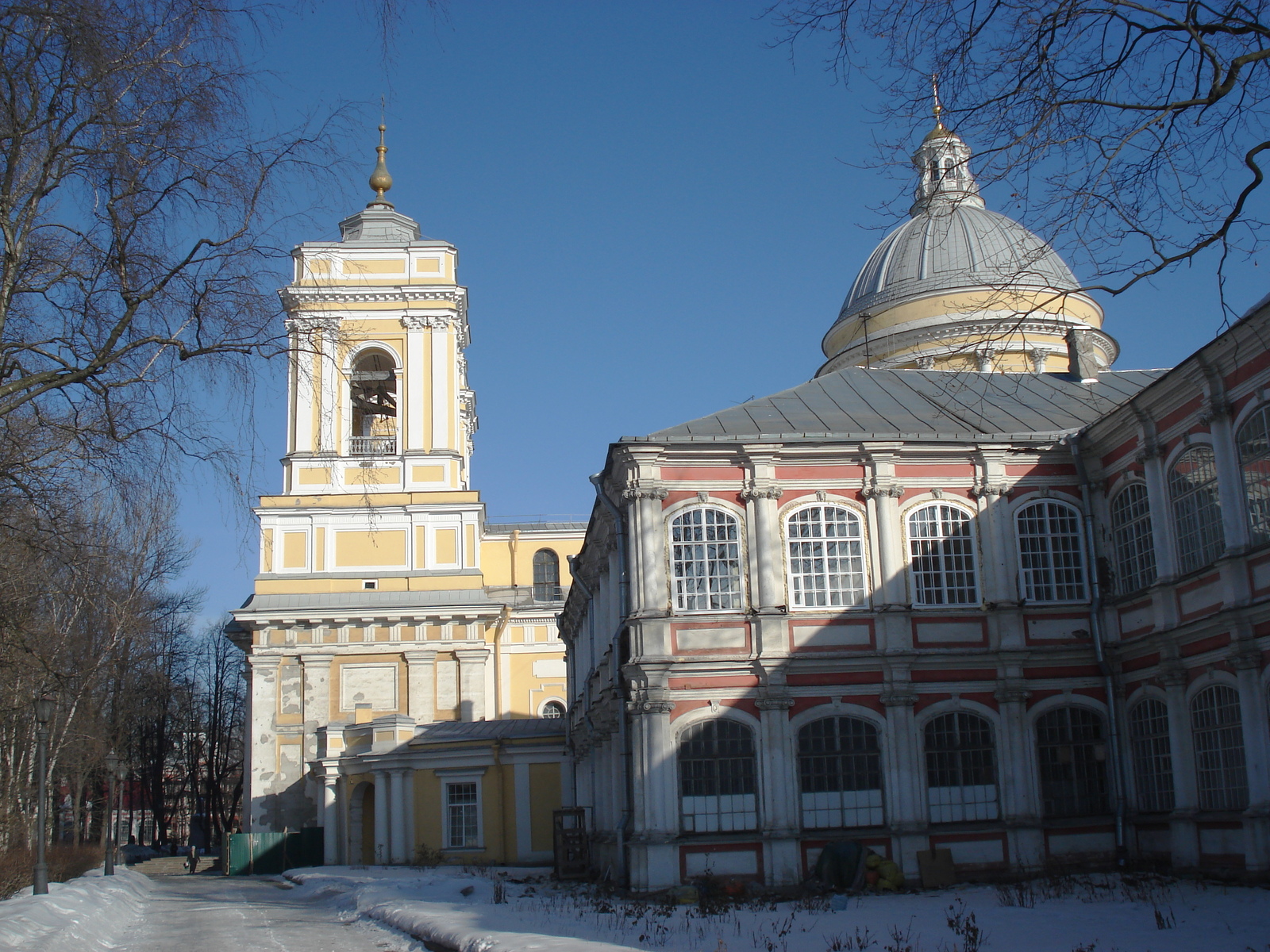 รูปถ่าย รัสเซีย(Russia) เซนต์ปีเตอร์สเบิร์ก(St Petersburg) อารามอเล็กซานเดอร์ เนฟสกี(Alexander Nevsky Monastery) 2006-03 19