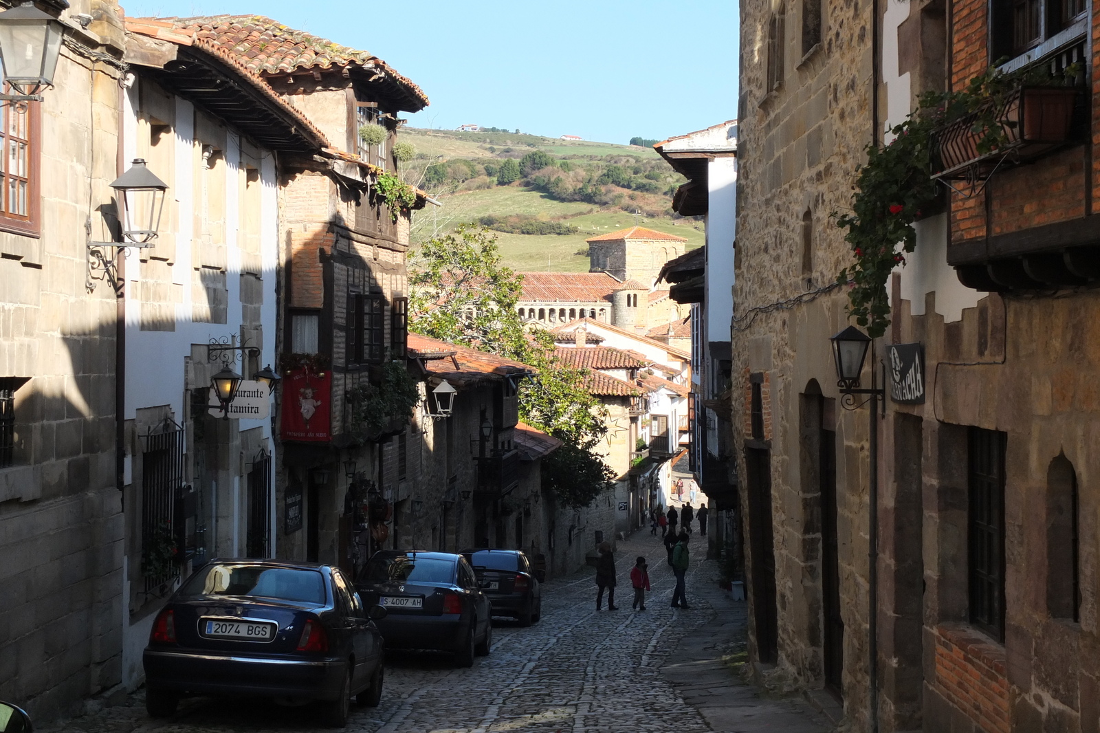 รูปถ่าย สเปน(Spain) ซันตีญานาเดลมาร์(Santillana del Mar) 2013-01 54
