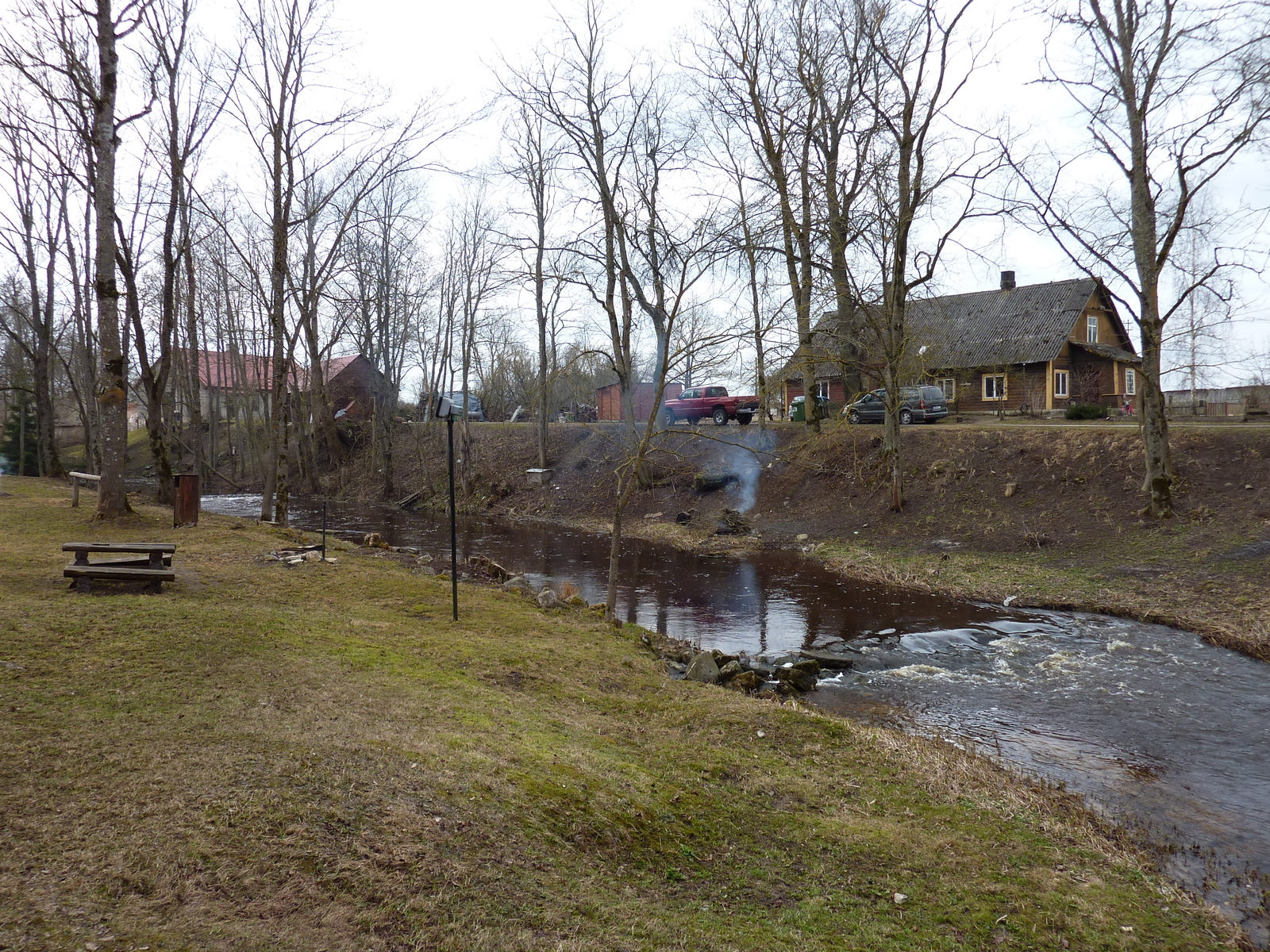 รูปถ่าย เอสโตเนีย(Estonia) ถนนจากทาลลินน์ไปฮาปซาลู(Tallinn to Haapsalu road) 2009-04 33