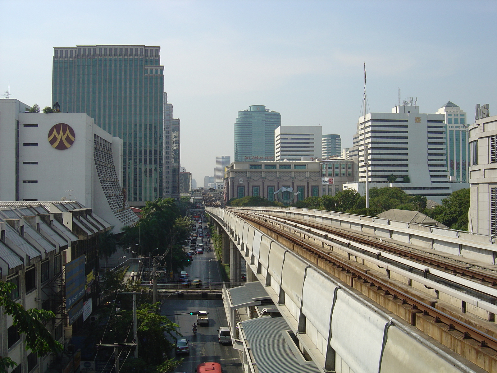 รูปถ่าย ไทย(Thailand) กรุงเทพมหานคร(Bangkok) รถไฟฟ้า(Sky Train) 2004-12 50