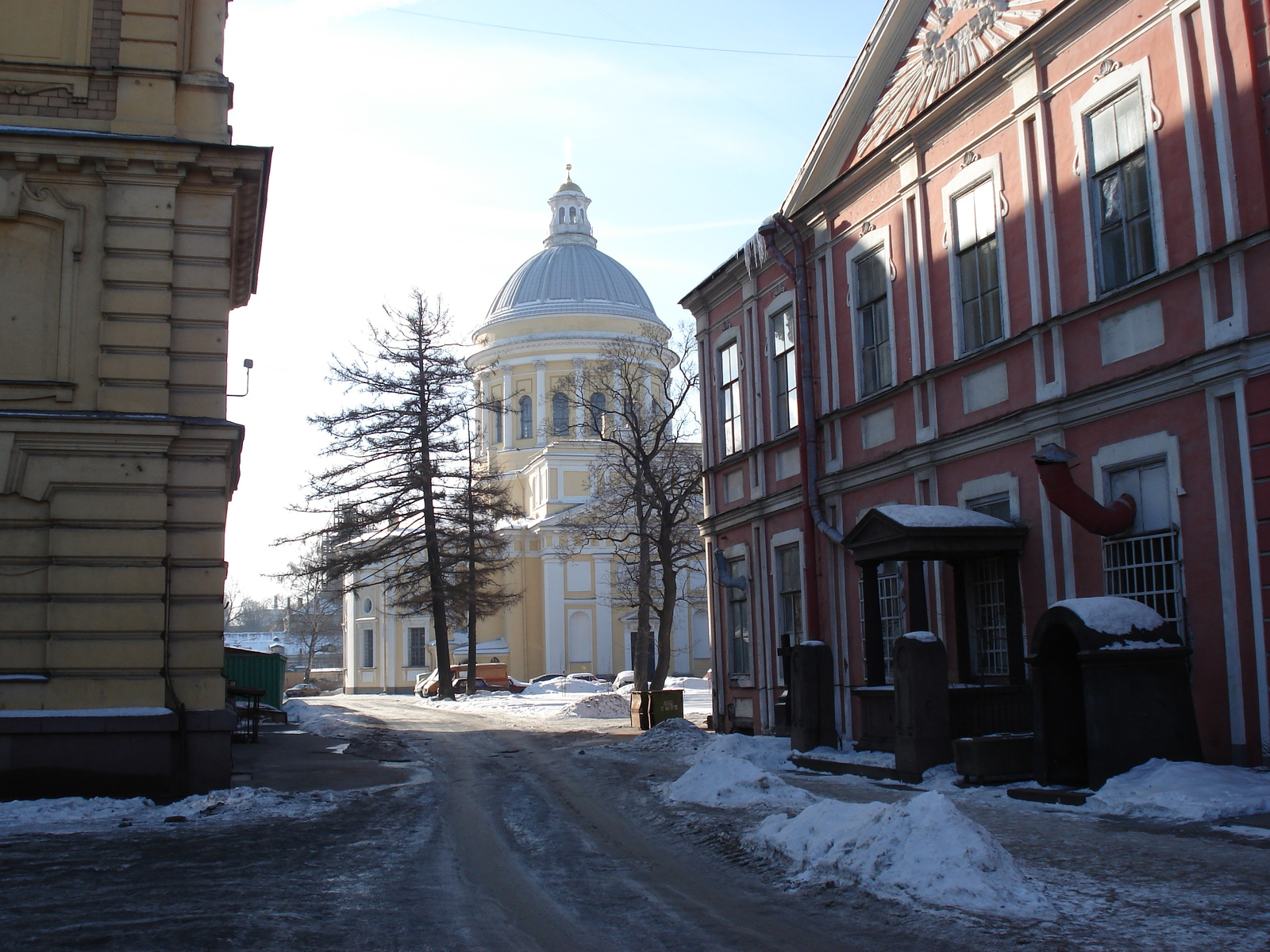 รูปถ่าย รัสเซีย(Russia) เซนต์ปีเตอร์สเบิร์ก(St Petersburg) อารามอเล็กซานเดอร์ เนฟสกี(Alexander Nevsky Monastery) 2006-03 0
