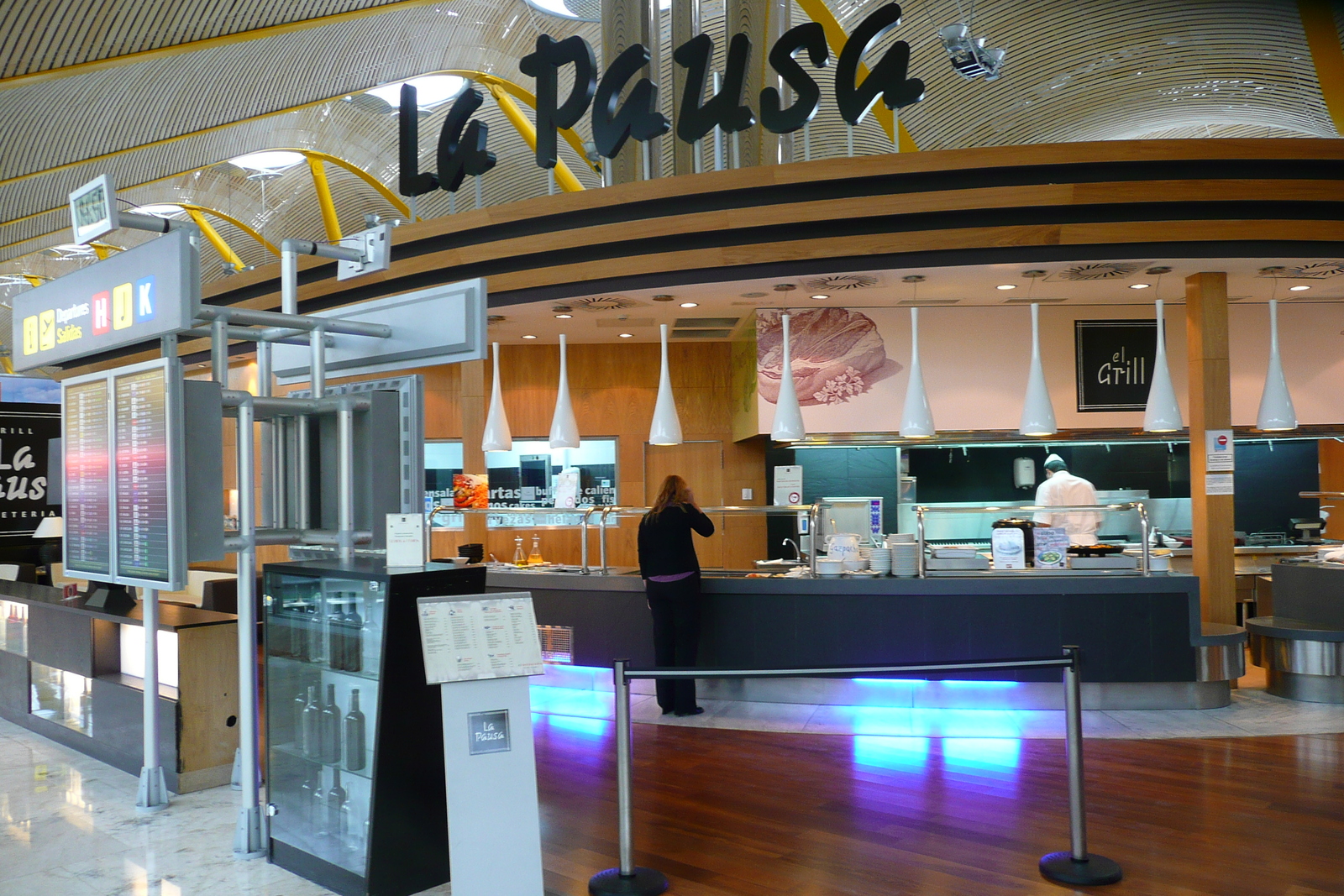 รูปถ่าย สเปน(Spain) มาดริค(Madrid) ท่าอากาศยานบาราคัส(Barajas Airport) 2007-09 11