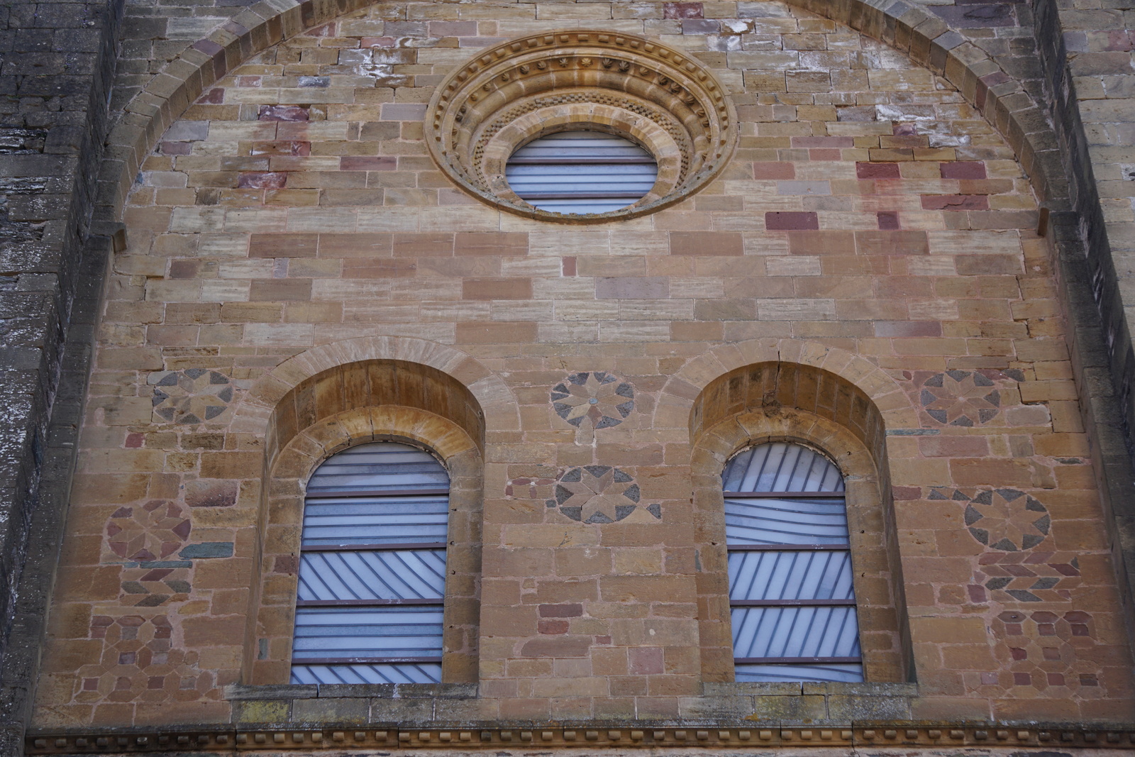 รูปถ่าย ฝรั่งเศส(France) กงก์(Conques) โบสถ์แซ็งต์-ฟัว เดอ กงก์(Abbatiale Sainte-Foy de Conques) 2018-04 101