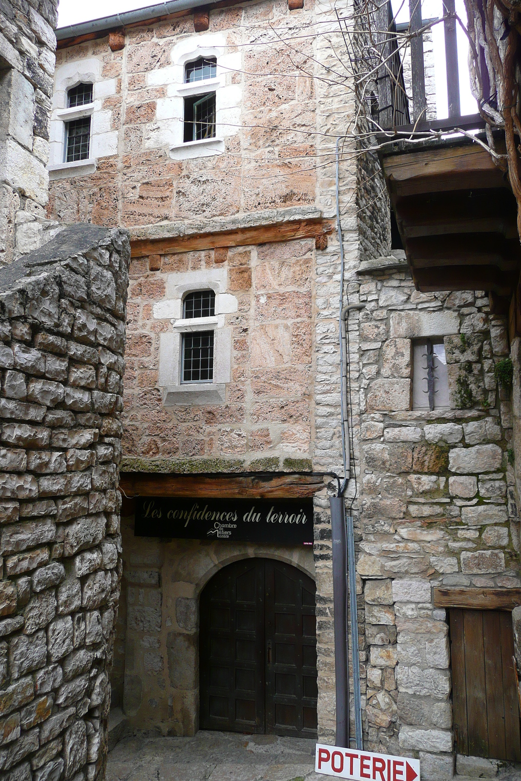 รูปถ่าย ฝรั่งเศส(France) แซ็งเตนีมี(Sainte Enimie) 2008-04 27