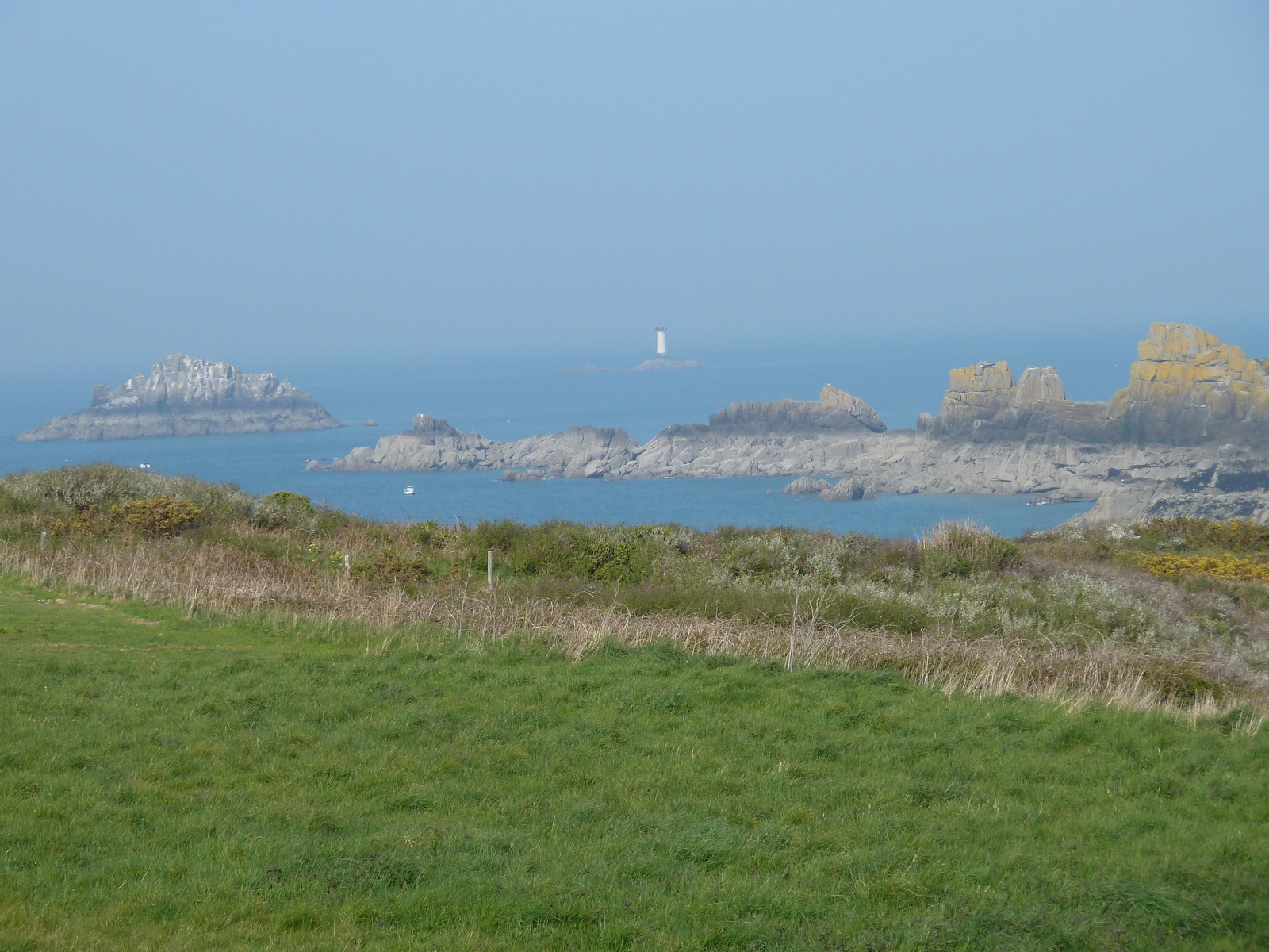 รูปถ่าย ฝรั่งเศส(France) แหลมกรูแอ็ง(Grouin Point) 2010-04 10