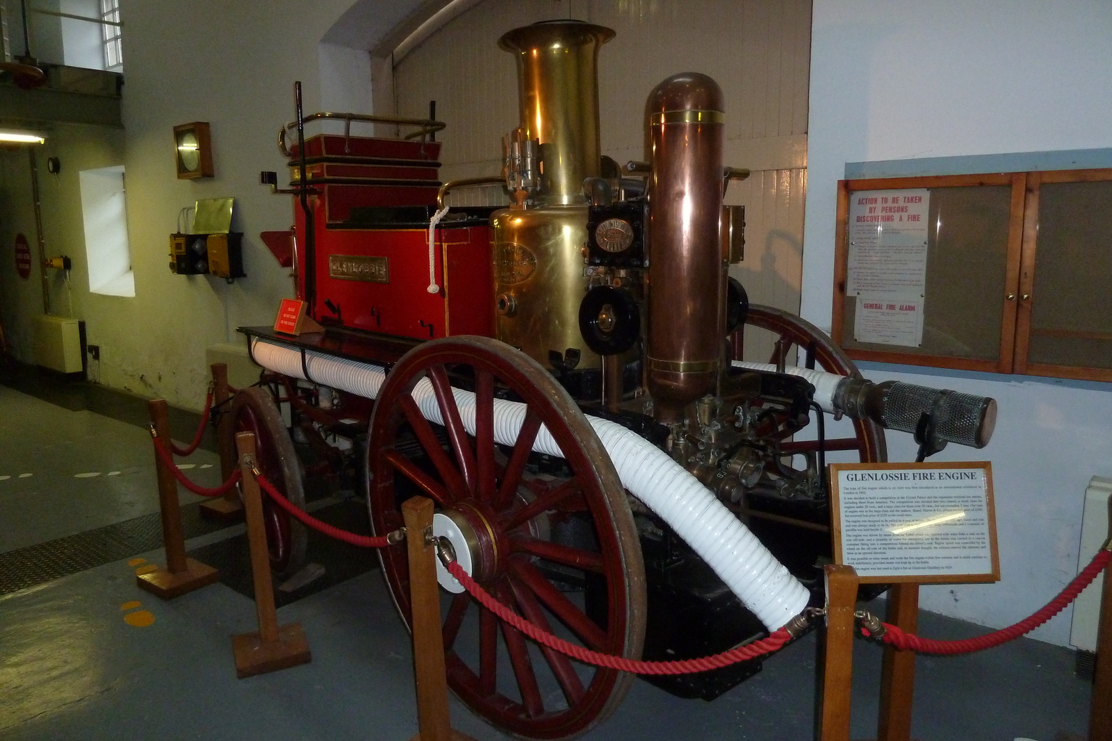รูปถ่าย อังกฤษ(United Kingdom) สกอตแลนด์(Scotland) โรงกลั่นดัลลัสดู(Dallas Dhu Distillery) 2011-07 7