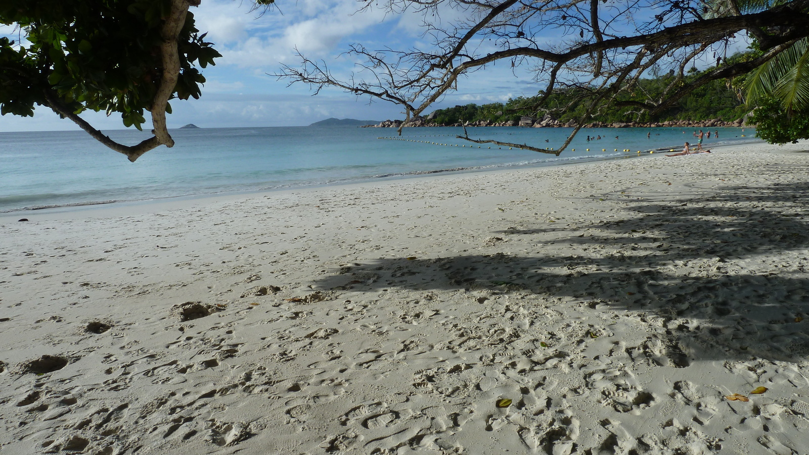 รูปถ่าย เซเชลส์(Seychelles) อ่าวอ็องส์ลาซิโอ(Anse Lazio) 2011-10 127