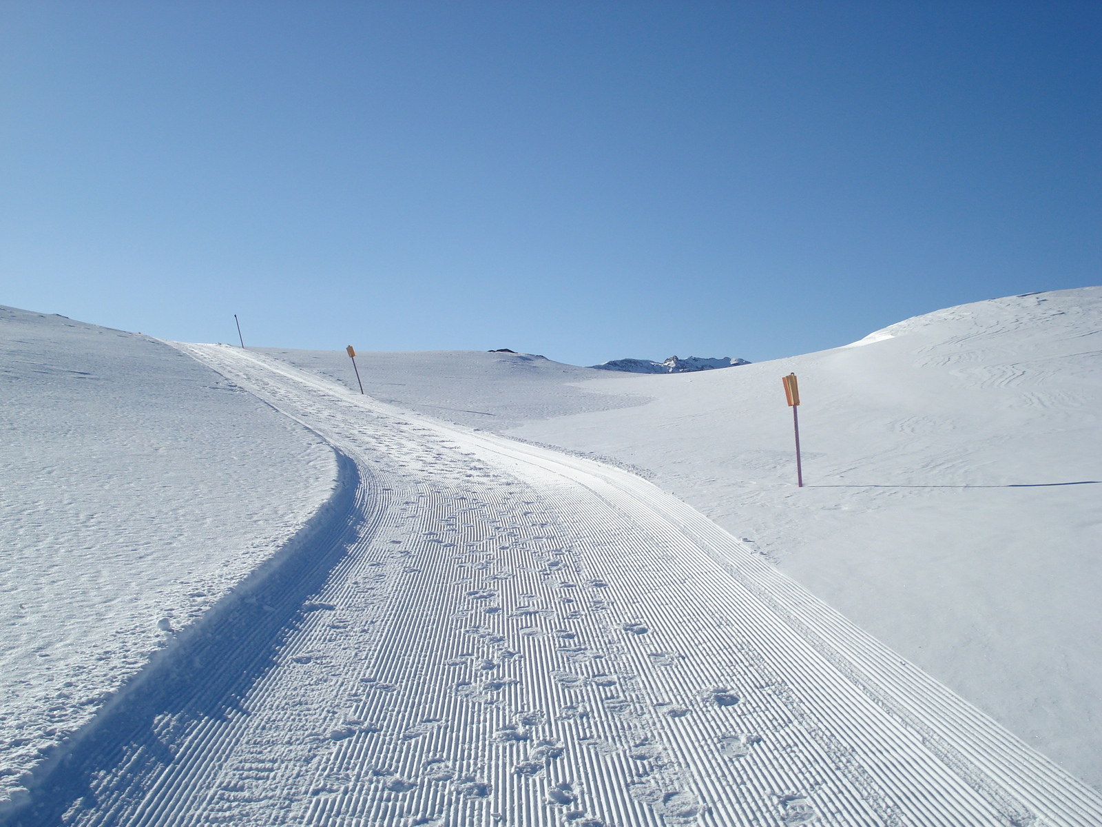 รูปถ่าย สวิสเซอร์แลนด์(Switzerland) มุตตัสมูรากล์(Muottas Muragl) 2007-01 64