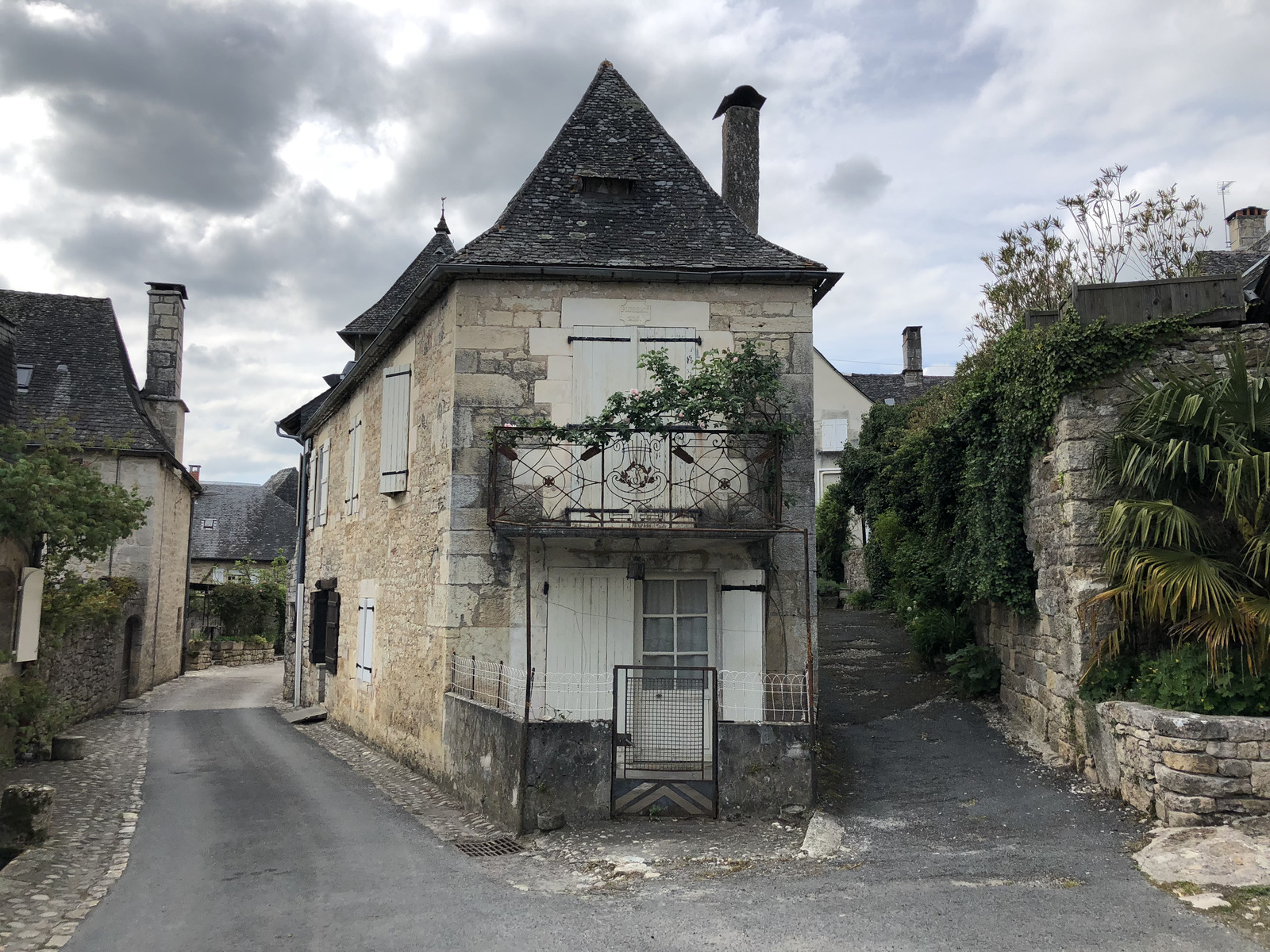 รูปถ่าย ฝรั่งเศส(France) ตูแรน(Turenne) 2018-04 9