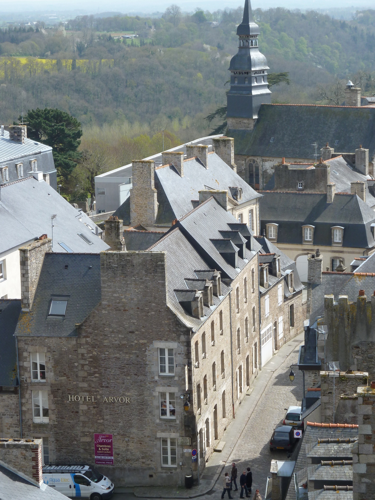 รูปถ่าย ฝรั่งเศส(France) ดีน็อง(Dinan) หอนาฬิกาดีน็อง(Dinan clock tower) 2010-04 18