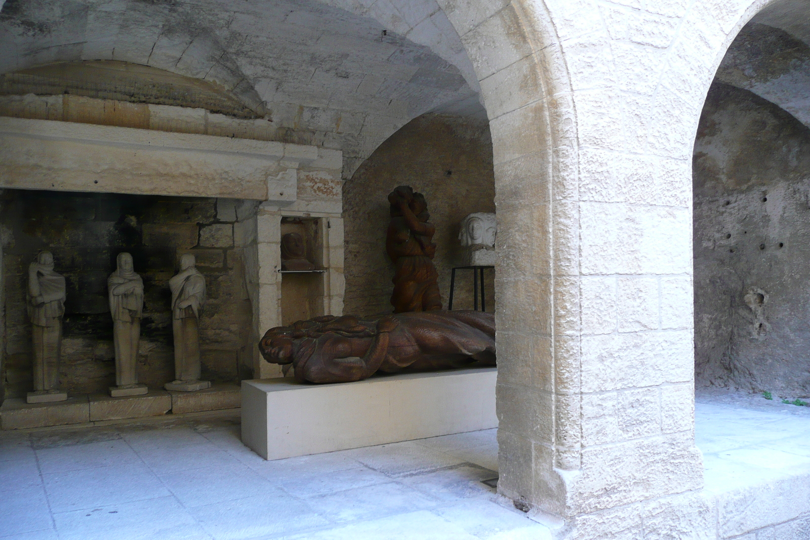 รูปถ่าย ฝรั่งเศส(France) เลส์โบเดอโพรว็องซ์(Baux de Provence) หมู่บ้านโบเดอโพรว็องส์(Baux de Provence Village) 2008-04 49