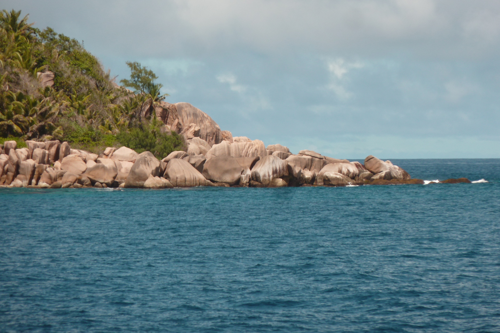 รูปถ่าย เซเชลส์(Seychelles) เกาะกร็องด์เซอร์(Grande Soeur) 2011-10 32