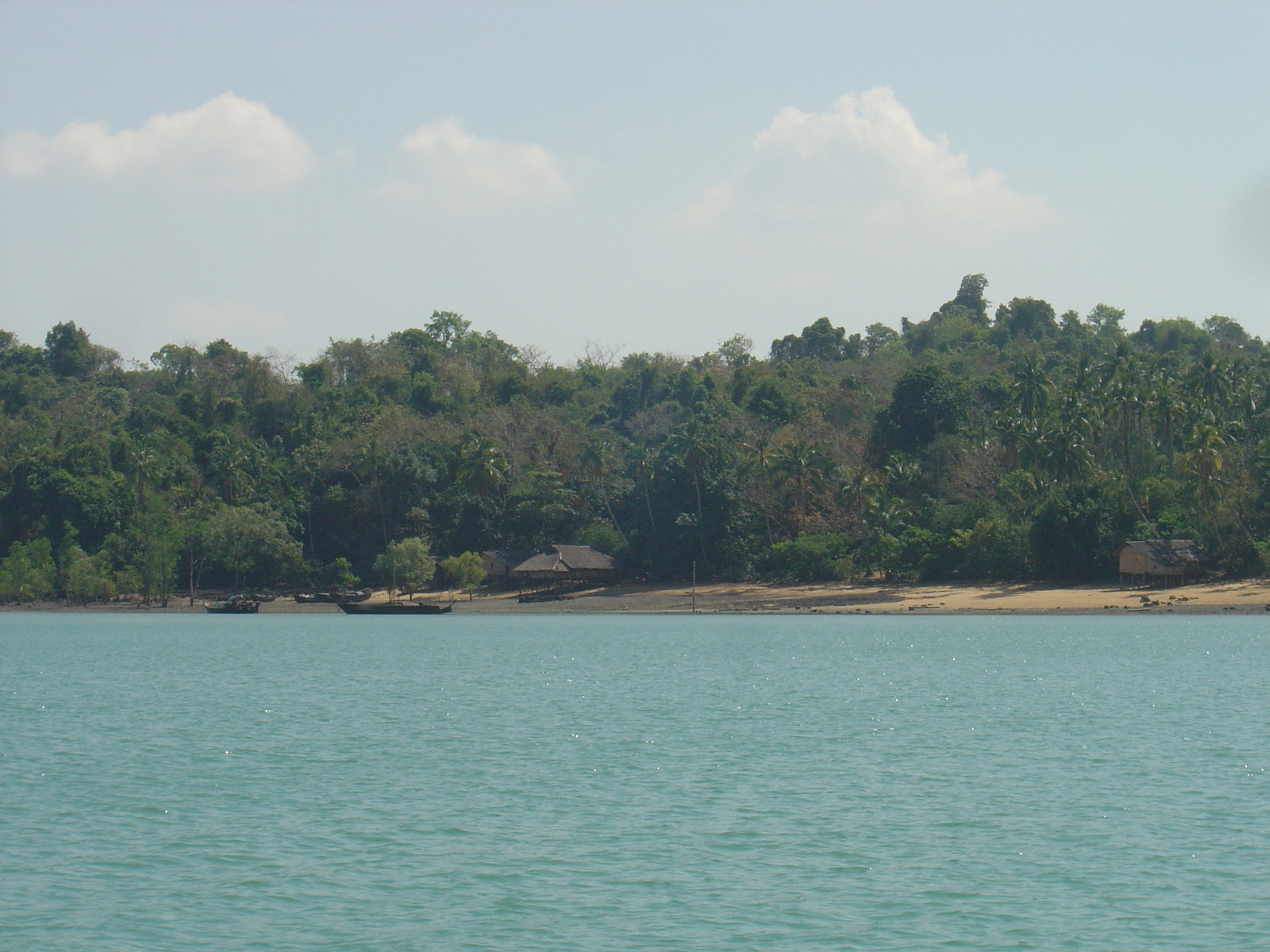 รูปถ่าย พม่า(Myanmar) มะริด(Myeik (Mergui)) 2005-01 121