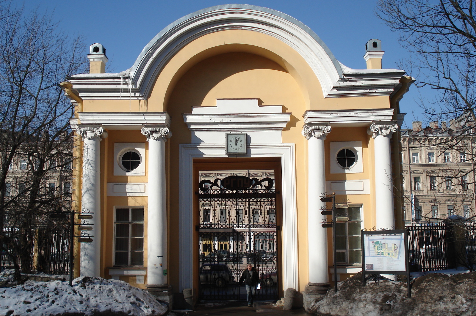รูปถ่าย รัสเซีย(Russia) เซนต์ปีเตอร์สเบิร์ก(St Petersburg) 2006-03 68