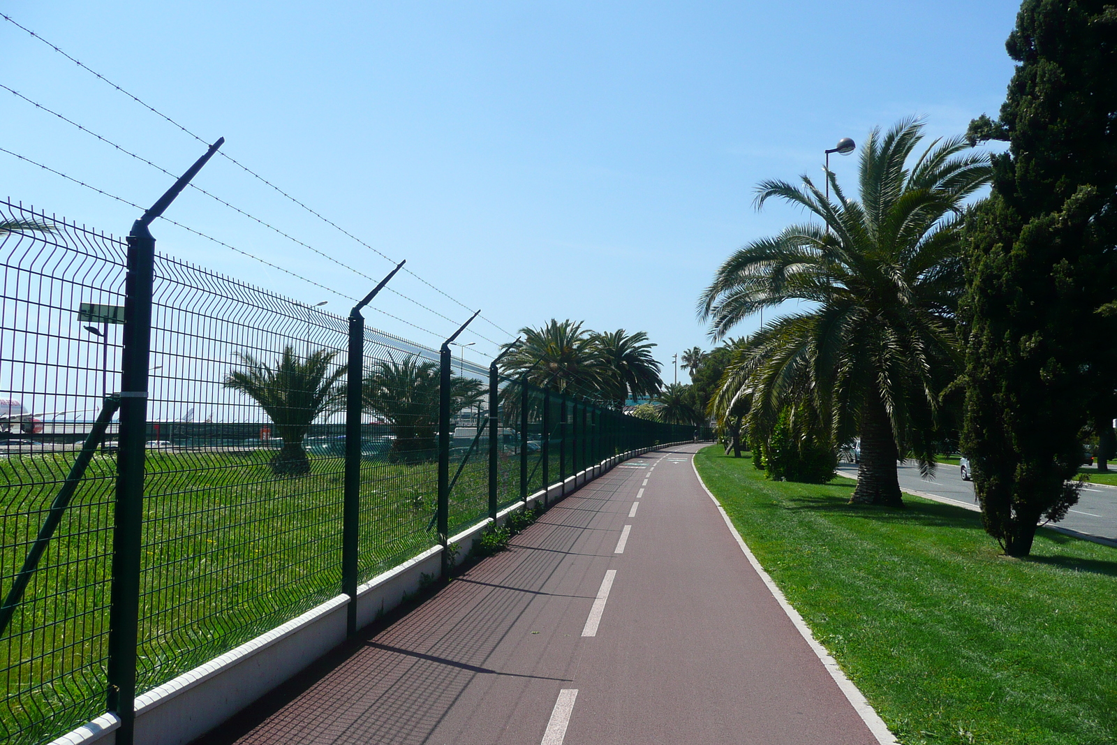 รูปถ่าย ฝรั่งเศส(France) นีส(Nice) นีซฝั่งตะวันตก(Nice West) 2008-04 23