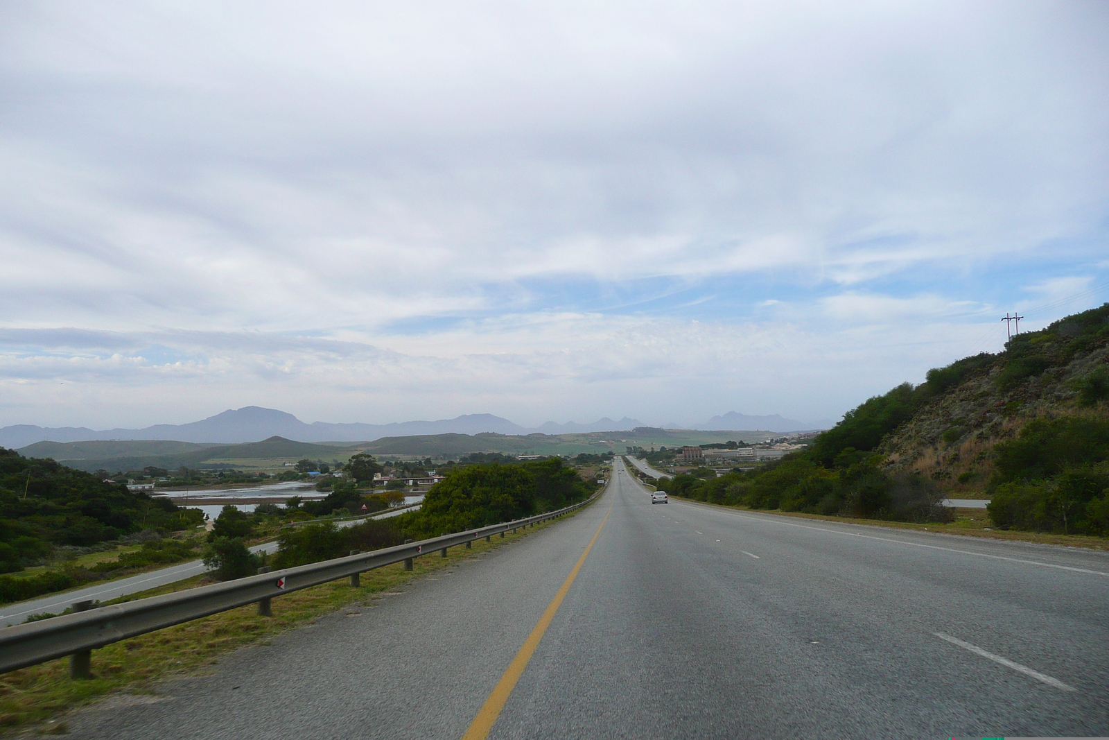 รูปถ่าย แอฟริกาใต้(South Africa) ถนนจากเฮอร์มานัสไปไนส์นา(Harmanus to Knysna road) 2008-09 129