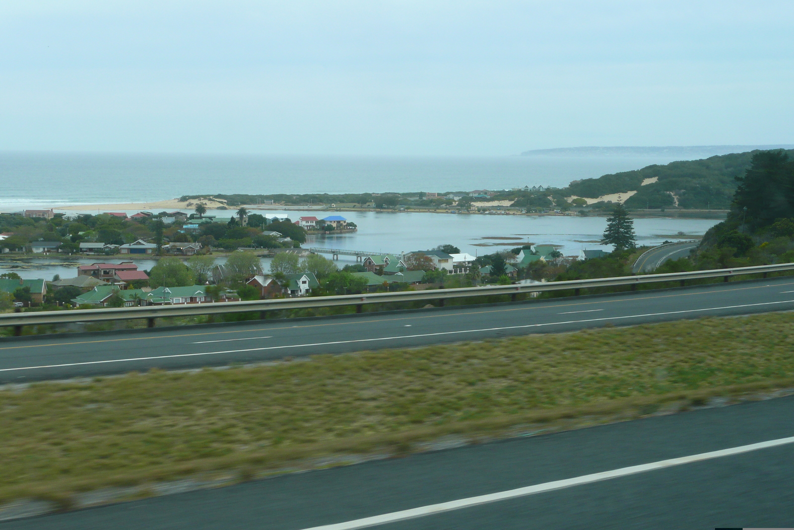 รูปถ่าย แอฟริกาใต้(South Africa) ถนนจากเฮอร์มานัสไปไนส์นา(Harmanus to Knysna road) 2008-09 144