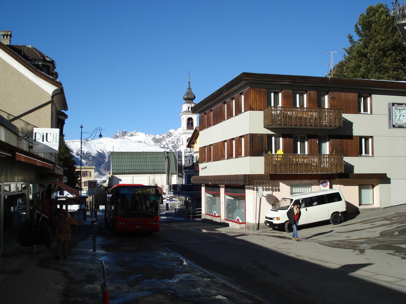 รูปถ่าย สวิสเซอร์แลนด์(Switzerland) ปองเทรซีน่า(Pontresina) 2007-01 160