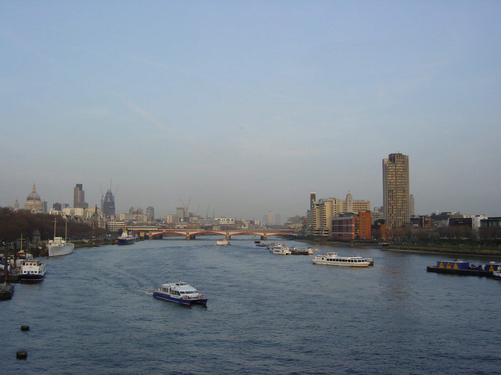 รูปถ่าย อังกฤษ(United Kingdom) ลอนดอน(London) 2003-03 7